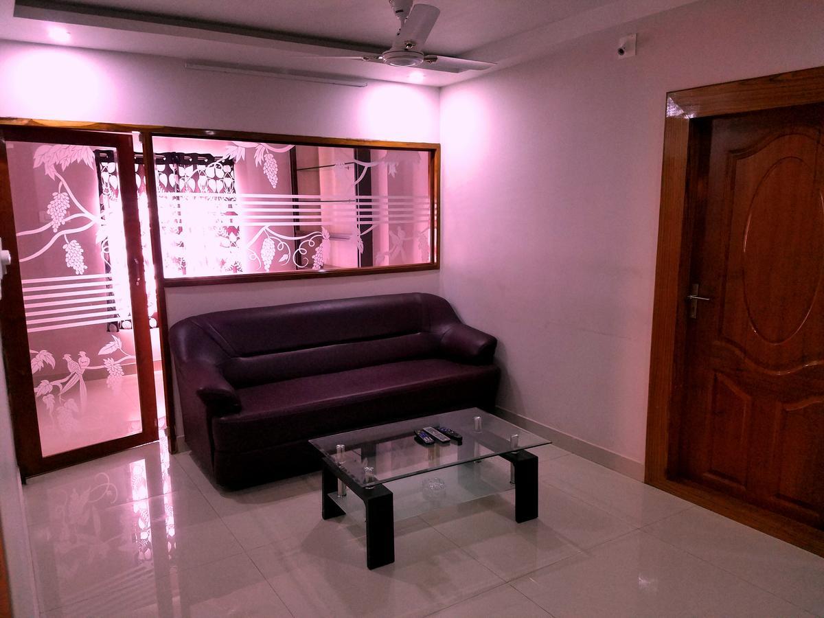 ホテルVenky'S Delight Rājahmundry エクステリア 写真